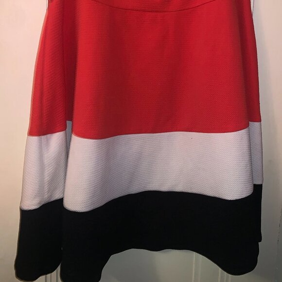 Color block Aline  dress - Picture 2 of 2